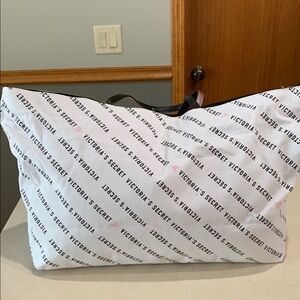 Victoria's Secret Tote Bag, white & black with pink hearts